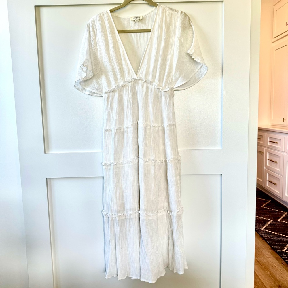 Sz Small Umgee maxi dress - white